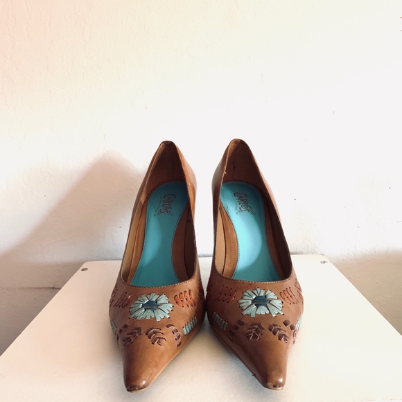 Beautiful brown and teal pointy toe heels - Picture 4 of 4